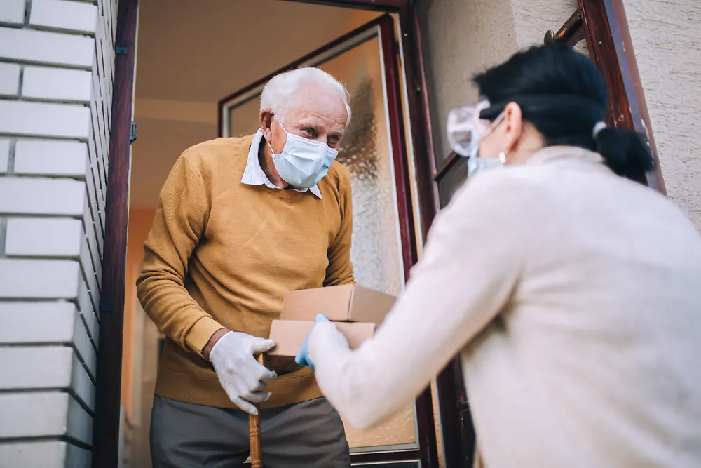 Program Henkel Slovensko seniorom sa zameriava na seniorov v sociálnych zariadeniach, ako aj tých, ktorí žijú vo svojich domácnostiach. V treťom ročníku sa o podporu môžu uchádzať neziskové organizácie, občianske združenia, nadácie, ako aj štátne organizácie a zariadenia poskytujúce sociálne služby či iní poskytovatelia sociálnej pomoci