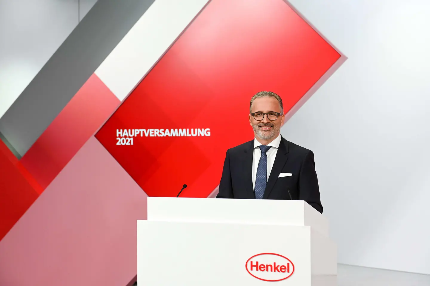 
Henkel CEO Carsten Knobel